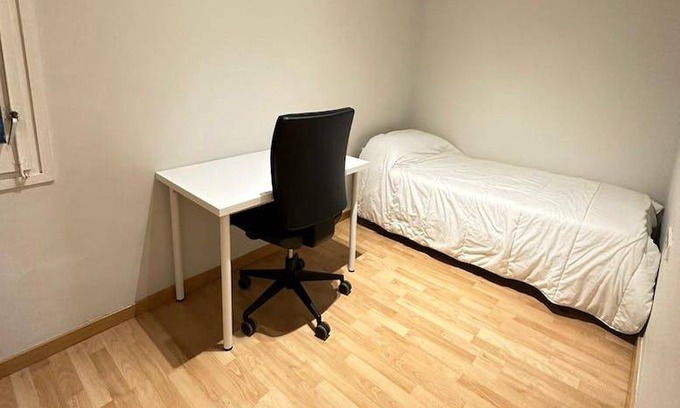 Sarria Resort | 110 m² Private room ∙ 1 bedroom ∙ 1 guest