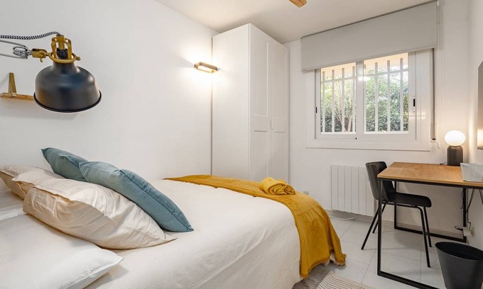 Sant Cugat del Valles Resort | 120 m² Private room ∙ 1 bedroom ∙ 1 guest