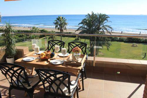 Gava Apartment | 120 m² Apartment ∙ 3 bedrooms ∙ 6 guests