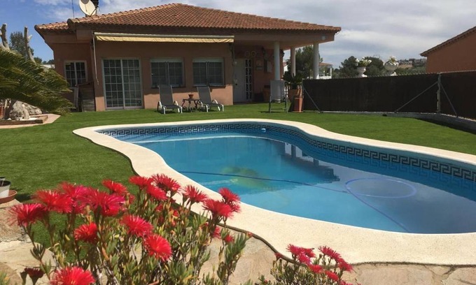 Canyelles Apartment | 120 m² Apartment ∙ 3 bedrooms ∙ 5 guests