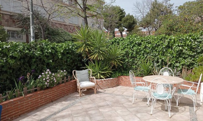 Sabadell Resort | 120 m² Private room ∙ 1 bedroom ∙ 1 guest