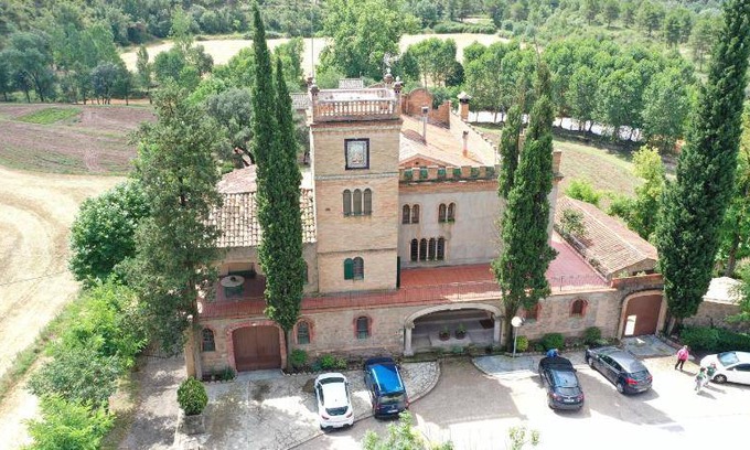 Castellnou de Bages Apartment | 145 m² Apartment ∙ 3 bedrooms ∙ 8 guests