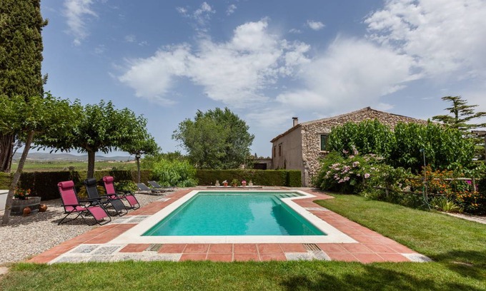 Castellet i la Gornal House | 150 m² House ∙ 2 bedrooms ∙ 6 guests