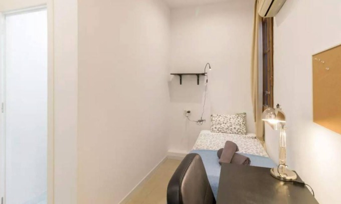 Sants Resort | 160 m² Private room ∙ 1 bedroom ∙ 1 guest