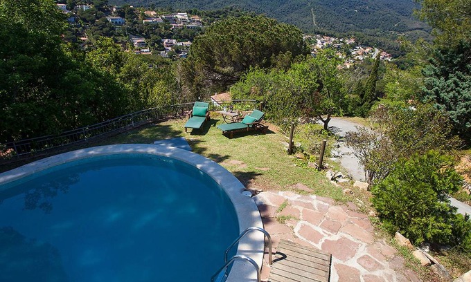 Argentona Other | 180 m² Accommodation ∙ 2 bedrooms ∙ 6 guests
