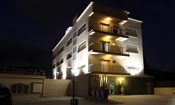 Granollers Hotel | 20 m² Hotel ∙ 127 guests
