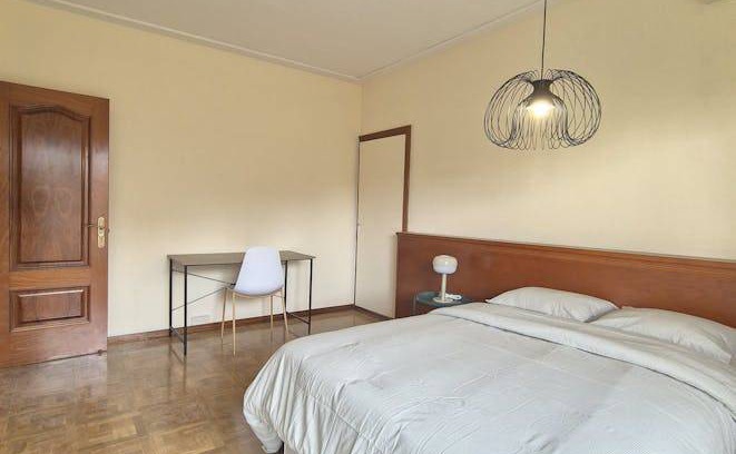 Sant Gervasi – la Bonanova Resort | 200 m² Private room ∙ 1 bedroom ∙ 1 guest