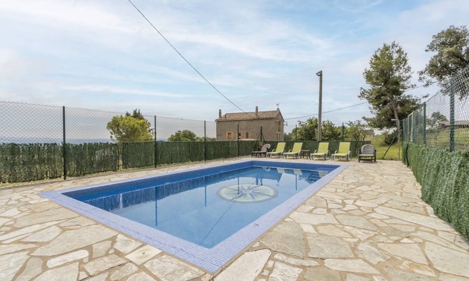 Casserres House | 264 m² House ∙ 3 bedrooms ∙ 9 guests