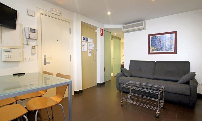 El Born Apartment | 30 m² Apartment ∙ 1 bedroom ∙ 2 guests
