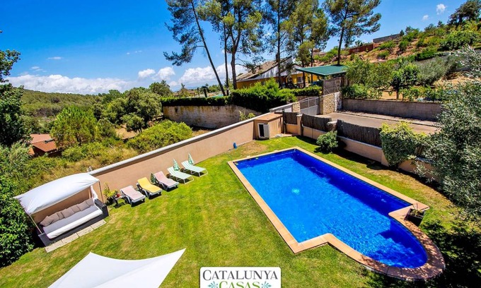 Can Vinyals Villa | 300 m² Villa ∙ 5 bedrooms ∙ 14 guests