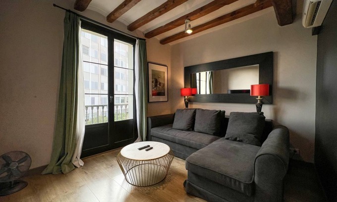 El Raval Apartment | 40 m² Apartment ∙ 1 bedroom ∙ 2 guests