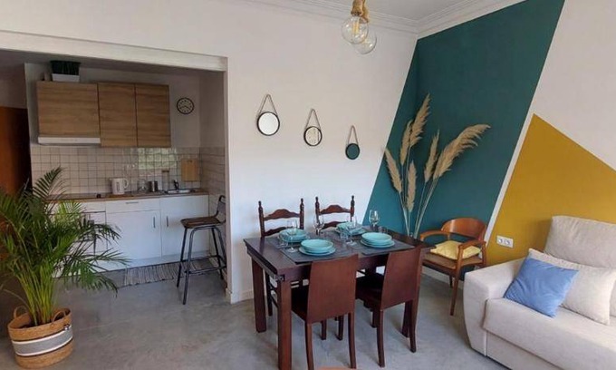 El Prat de Llobregat Apartment | 53 m² Apartment ∙ 1 bedroom ∙ 4 guests