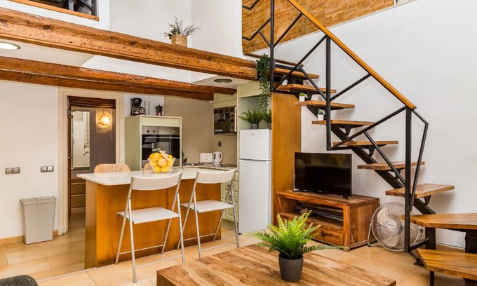 Poblenou Apartment | 60 m² Apartment ∙ 1 bedroom ∙ 5 guests