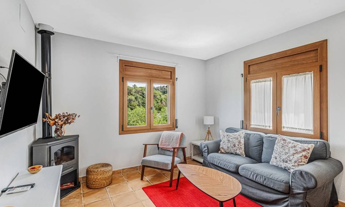 Sant Quirze Safaja Apartment | 65 m² Apartment ∙ 2 bedrooms ∙ 4 guests