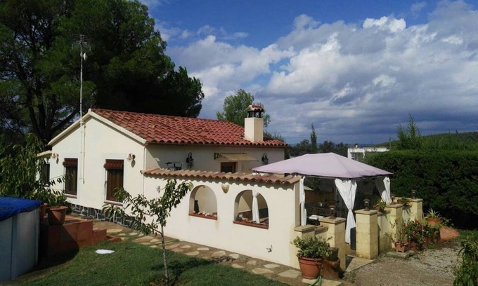 Avinyonet del Penedes Ski Chalet | 65 m² Chalet ∙ 2 bedrooms ∙ 4 guests