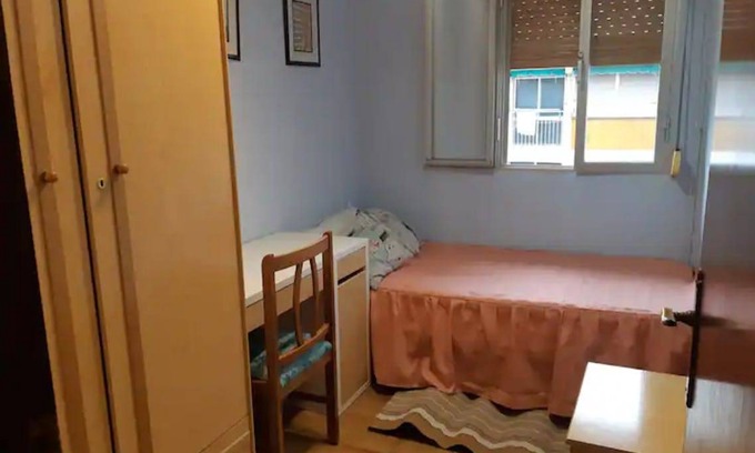 Cornella de Llobregat Resort | 65 m² Private room ∙ 1 bedroom ∙ 1 guest