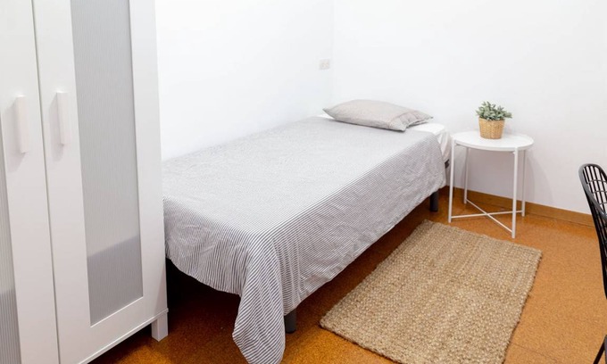 Sant Gervasi Resort | 70 m² Private room ∙ 1 bedroom ∙ 1 guest