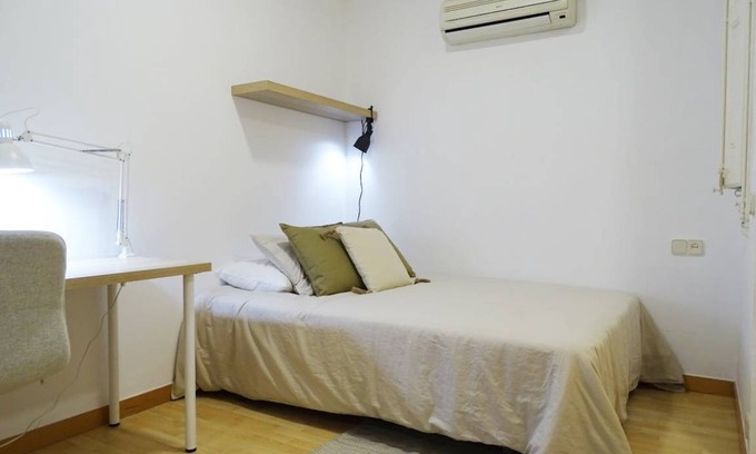 Poblenou Resort | 75 m² Private room ∙ 1 bedroom ∙ 2 guests