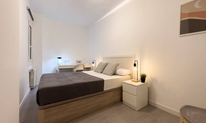 Sants-Badal Resort | 80 m² Private room ∙ 1 bedroom ∙ 1 guest