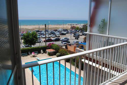 Castelldefels Apartment | 90 m² Apartment ∙ 3 bedrooms ∙ 5 guests