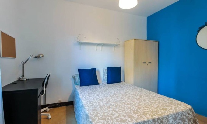 Sants-Badal Resort | 90 m² Private room ∙ 1 bedroom ∙ 2 guests