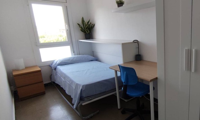 Sabadell Resort | 92 m² Private room ∙ 1 bedroom ∙ 1 guest