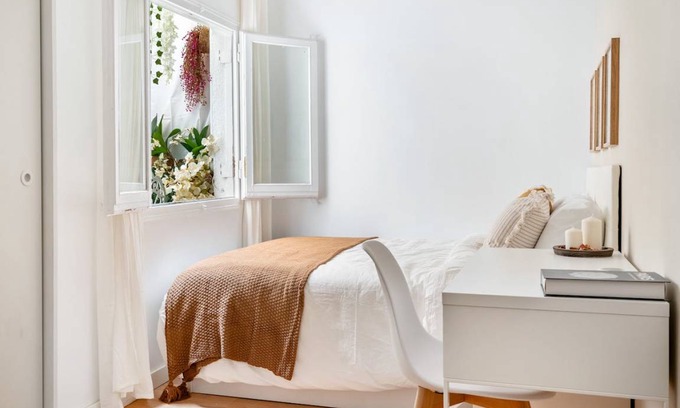 Sants Resort | 95 m² Private room ∙ 1 bedroom ∙ 1 guest