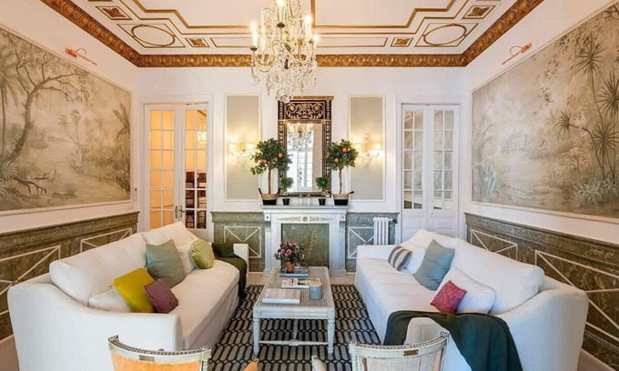 Eixample Apartment | Amazing 5Bd for 13 with terrace in Plaza Cataluña