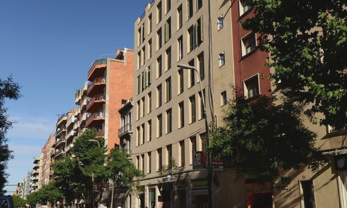 Sants-Badal Apartment | Barcelona Sants 2p 5