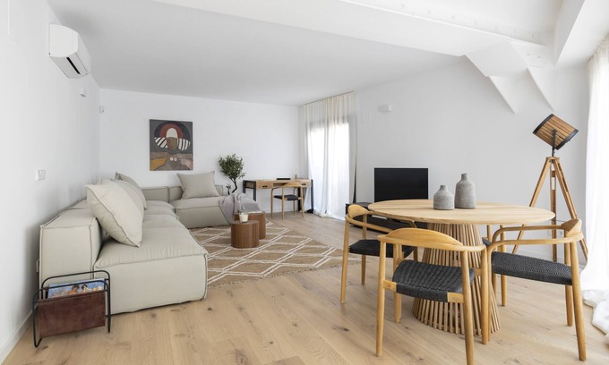 Gothic Quarter Apartment | Brand New apartment in Barcelona Center