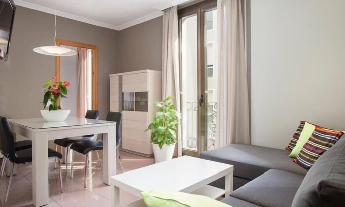 La Ribera Apartment | Bright 3 bedroom apartment