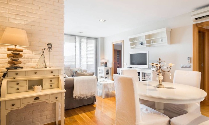 el Camp d'en Grassot i Gracia Nova Apartment | 80 m² Apartment ∙ 2 bedrooms ∙ 3 guests