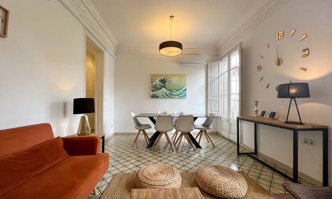 L'Antiga Esquerra de l'Eixample Apartment | 92 m² Apartment ∙ 3 bedrooms ∙ 6 guests