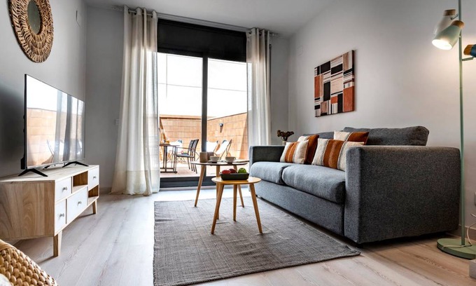 Collblanc y La Torrassa Apartment | 70 m² Apartment ∙ 3 bedrooms ∙ 6 guests