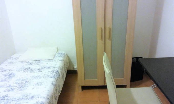 La Maternitat i Sant Ramon Resort | 150 m² Private room ∙ 1 bedroom ∙ 1 guest