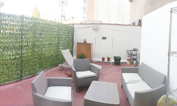 Nou Barris Resort | 70 m² Private room ∙ 1 bedroom ∙ 1 guest
