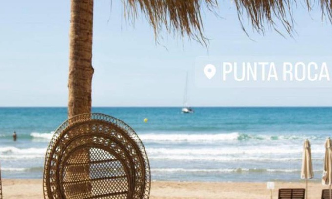Vallpineda Boat Rental | Houseboat ∙ 3 guests