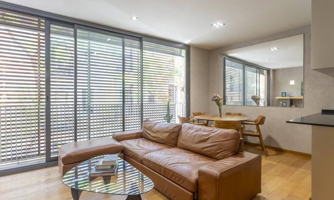 la Vila de Gracia Apartment | Penthouse in Gràcia 2 rooms 6 pax Pool and Terrace- free WiFi