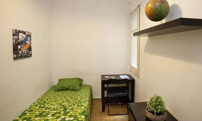 Sarria-Sant Gervasi Resort | Private room ∙ 1 bedroom ∙ 1 guest