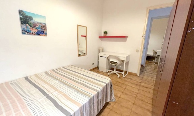 Sarria-Sant Gervasi Resort | Private room ∙ 1 bedroom ∙ 1 guest