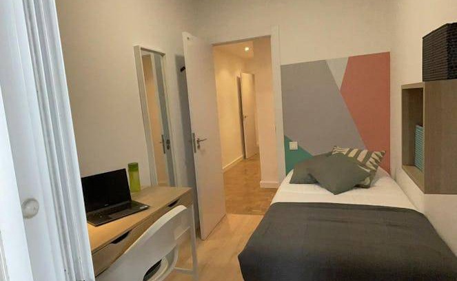 Sarria-Sant Gervasi Resort | Private room ∙ 1 bedroom ∙ 1 guest