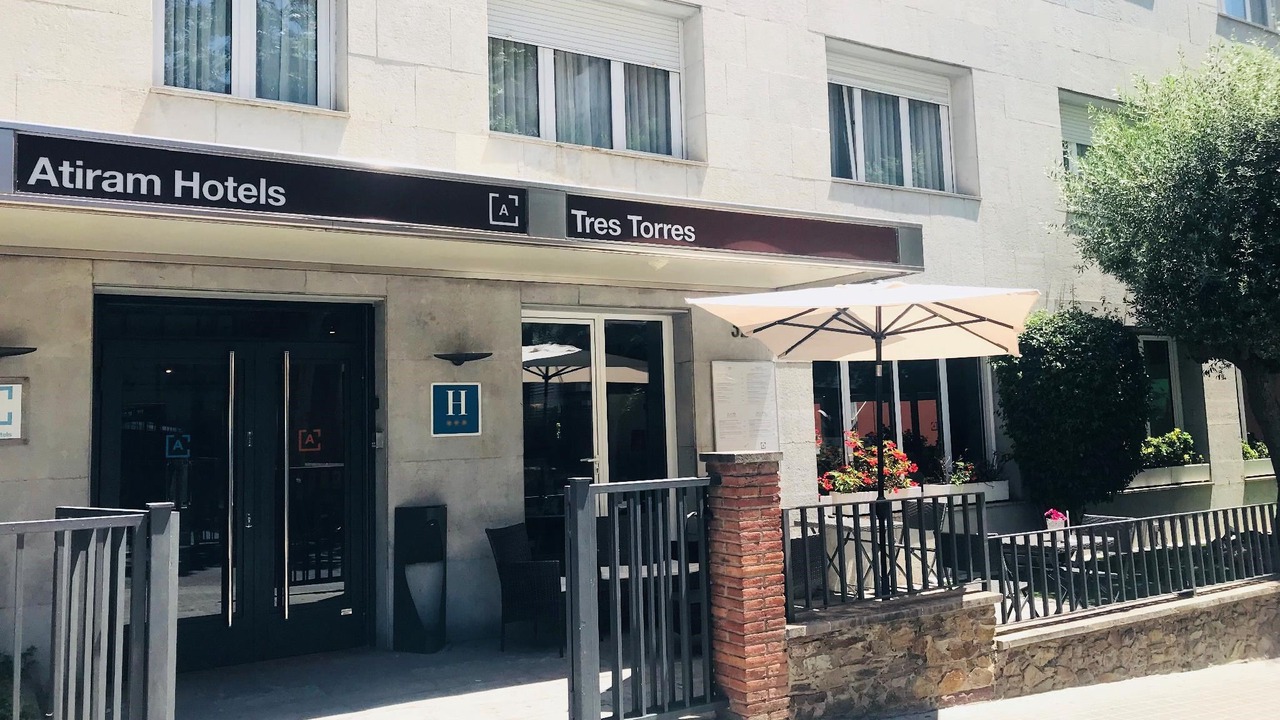 Photo of Buildings in Les Tres Torres