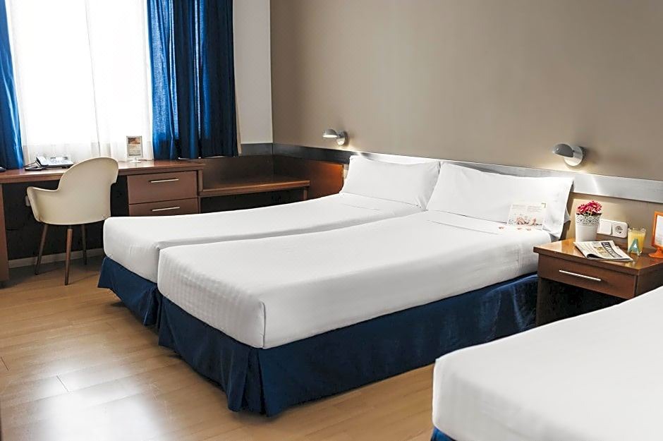 Photo of Bedroom in Les Tres Torres