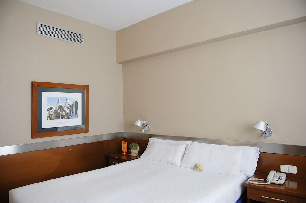 Photo of Bedroom in Les Tres Torres