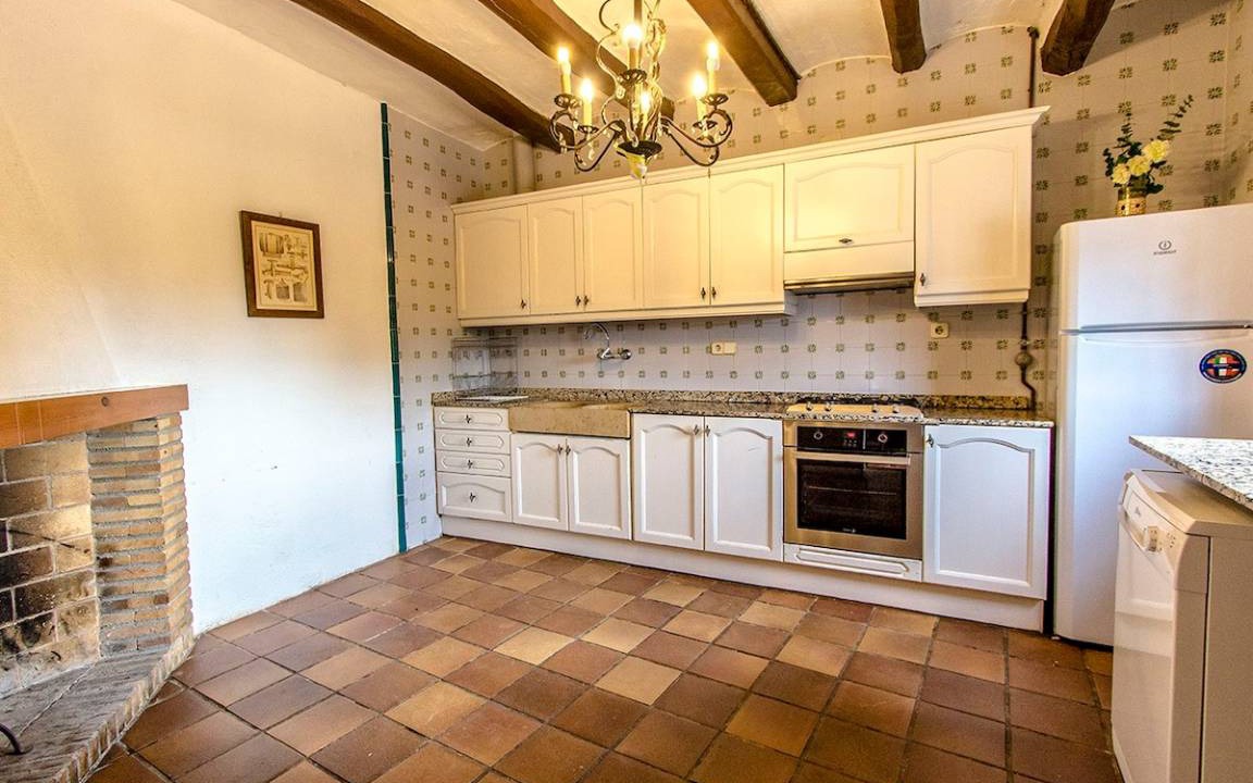 Photo of Kitchen in Castellet i la Gornal