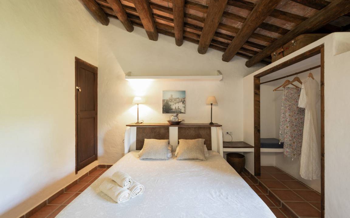 Photo of Bedroom in Els Hostalets de Pierola