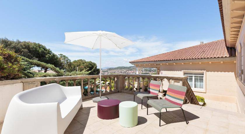 Photo of Patio Balcony in Teia