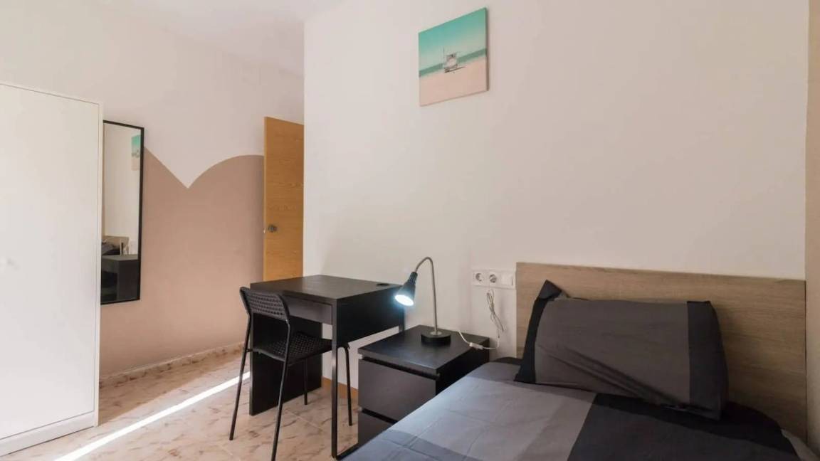 Photo of Bedroom in El Camp de l'Arpa del Clot