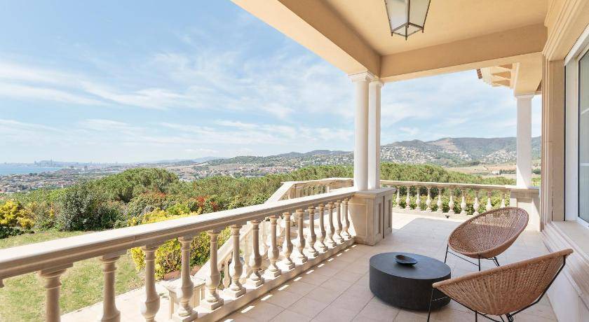 Photo of Patio Balcony in Teia