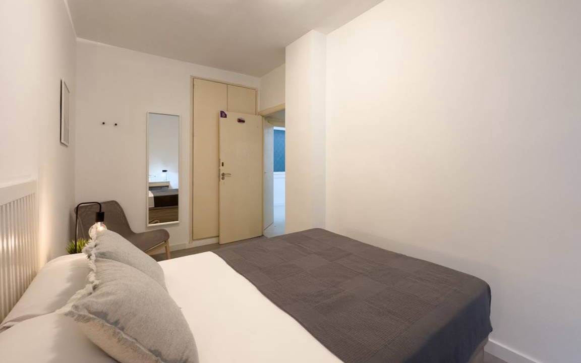 Photo of Bedroom in Sants-Badal
